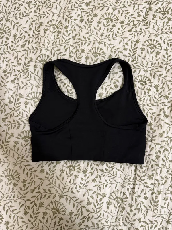 Gymshark SOLD OUT Essential Racerback Sports Bra - Image 4