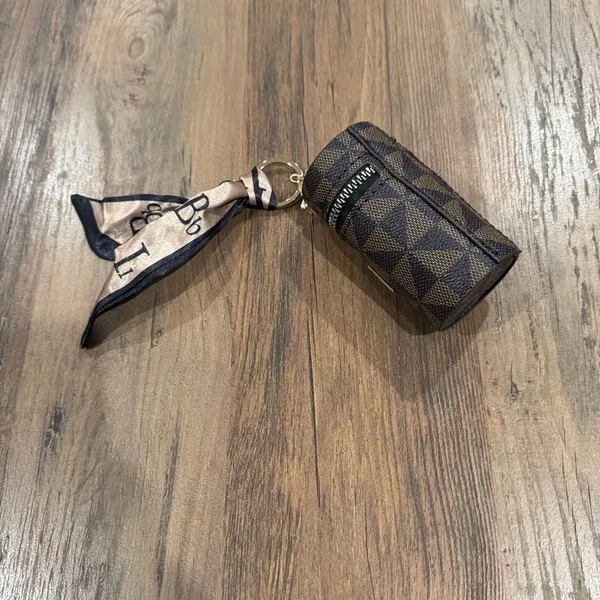 Checkered Cylinder Keychain with Scarf Accent Black - Image 3