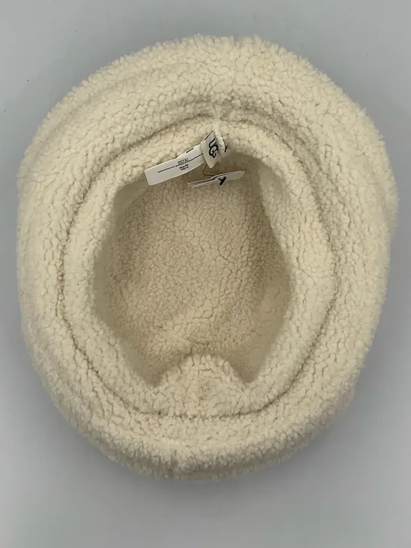 NWT UGG Women's Reversible AW Uggfluff Chestnut Bucket Hat Size L/XL - Image 6