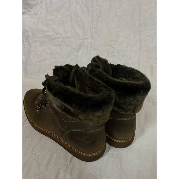 Clarks Glick Clarmont Khaki Brown Leather Faux Fur Lined Ankle Boots Womens 8.5 - Image 3