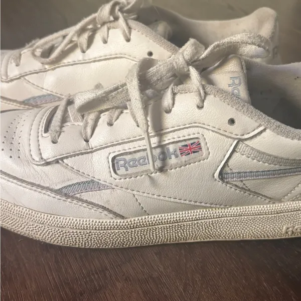 Reebok shoes - Image 2