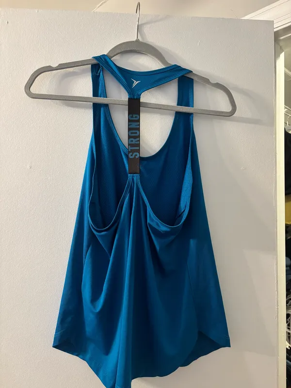 Old Navy Active Top - Image 2