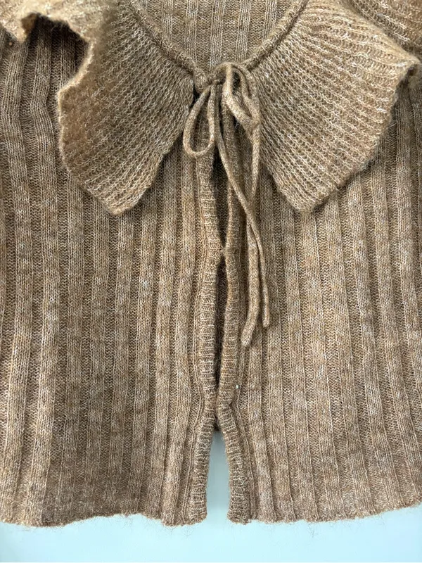 Old Navy Brown Wool Blend Ruffle Tie Front Bell Sleeve Cropped Knit Cardigan NWT - Image 5