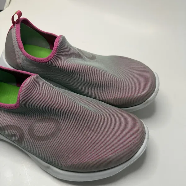 Oofos OOmg Sport Shoe Recovery Slip-On Low Rise Fuschia Sneaker Women's Size 9 - Image 5