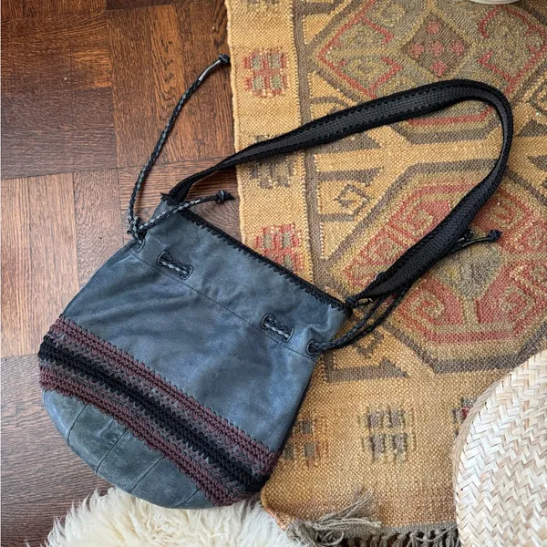 The Sak Black Leather Heritage Drawstring Bucket Bag soft leather bag - Image 3