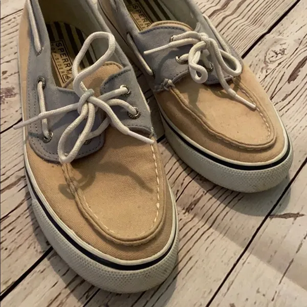 MOVING SALE!! Women’s sperry boat shoes! - Image 2