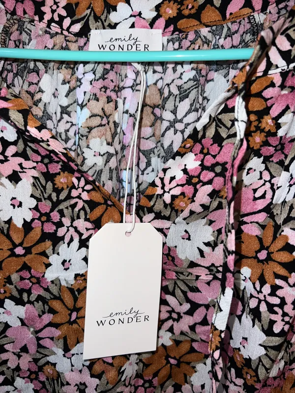 Emily Wonder Boutique Blouse Size L - Image 3