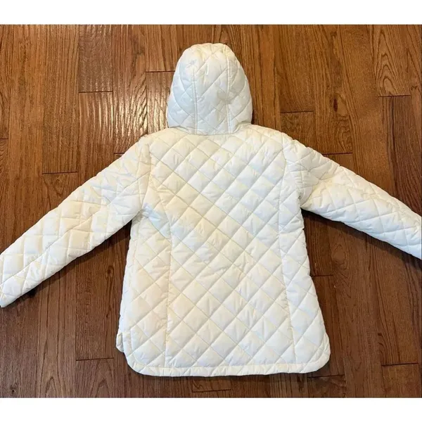 Lands’ End white featherless quilted hooded jacket size small - Image 7