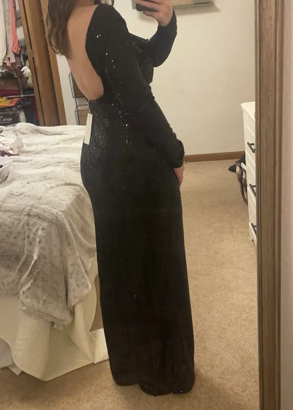 Selfie Leslie Black Sequin Maxi Dress - Image 2