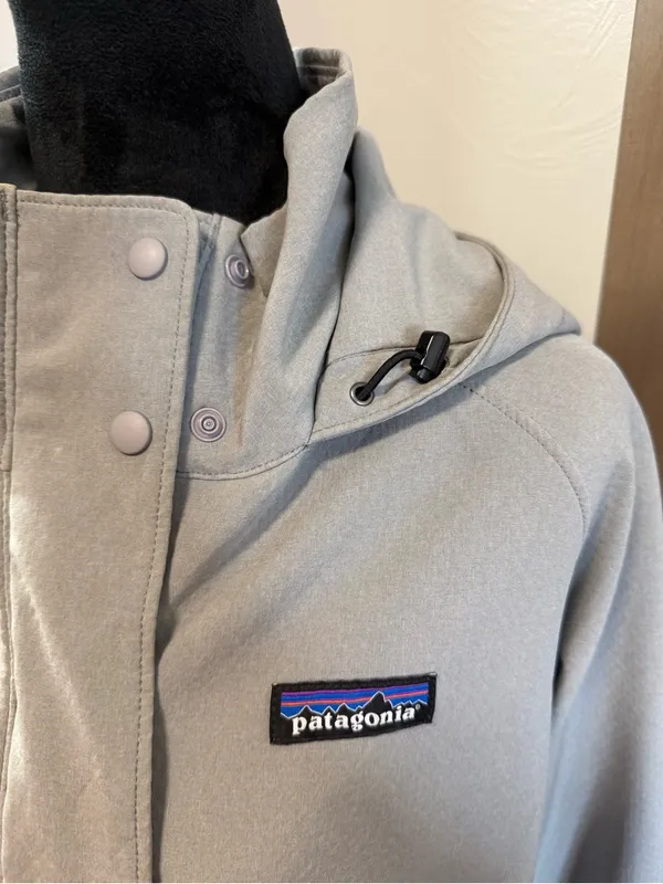 Patagonia Women’s Adze‎ Parka Grey Softshell Windblock Water Resistant Long L - Image 3