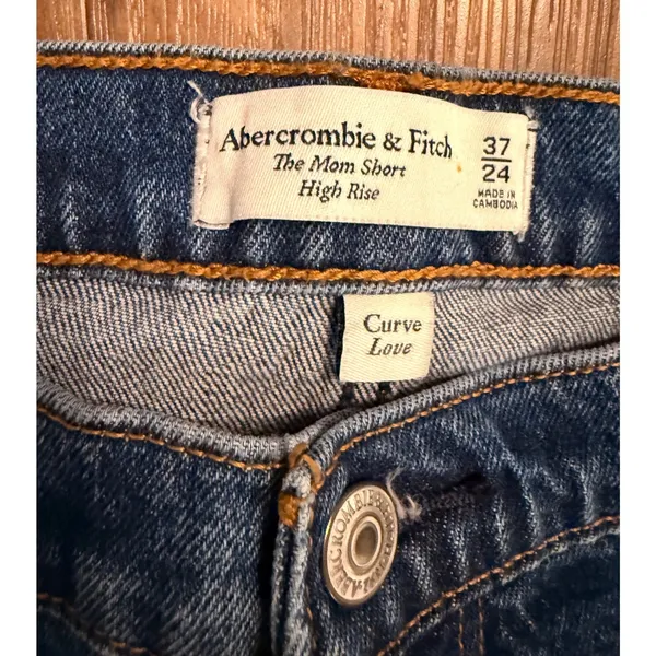 Abercrombie Fitch Curve Love Mom Shorts High Rise Distressed Denim Size 37/24‎ - Image 5
