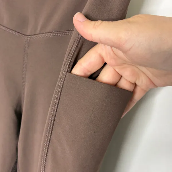 Member's Mark Brown Flare Yoga Pant Everyday Pockets NWT Womens XS - Image 3