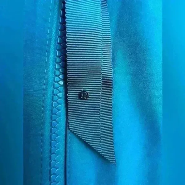 Lululemon $248 Rain or Shine Coat Trench Glyde Convertible Teal Blue Neon‎ Green - Image 8
