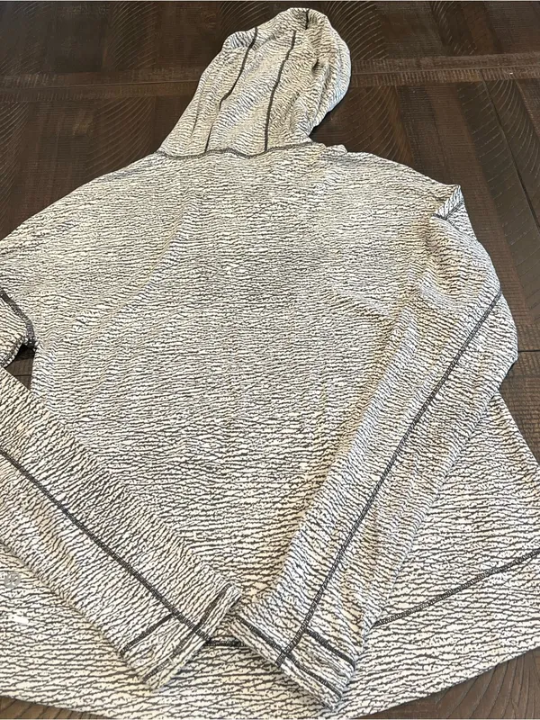 Lululemon Squad Goals Hoodie 4 women - Image 7