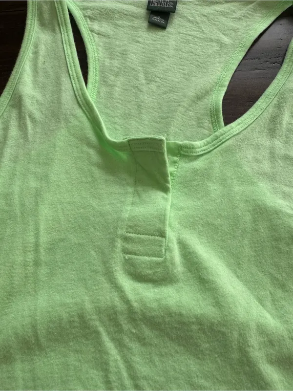 Wild Fable Neon Green Racerback Tank Top with Buttons and Raw Hem Size S - Image 2