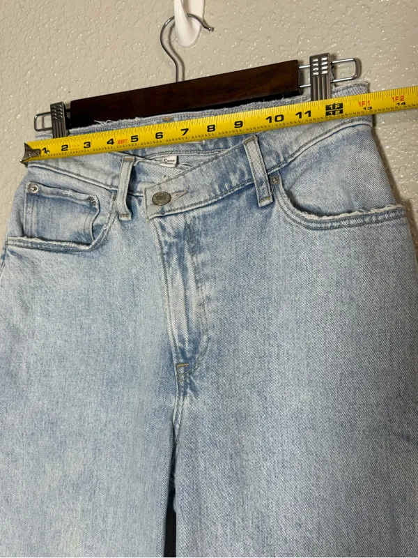 Abercrombie & Fitch The '90s Straight Ultra High Rise Curve Love Jeans size 26 - Image 4