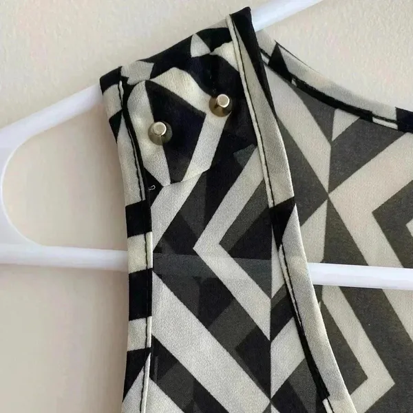 Charlotte Russe Geometric Pattern Tank Top with Gold Stud Detail, Size Small - Image 3