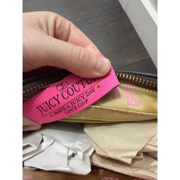 Juicy Couture Y2K 2000s 90s Vintage Barrel Bag Velour Chain - Image 8