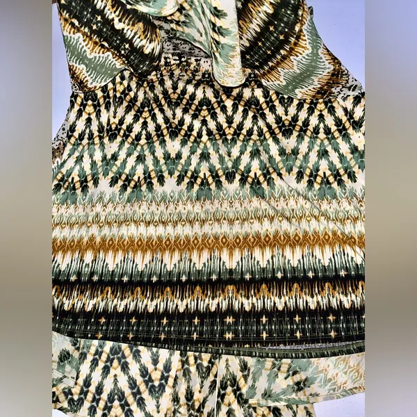 💜 Established 1962 Colorful Boho Flowy Tank Top Blouse - Image 7