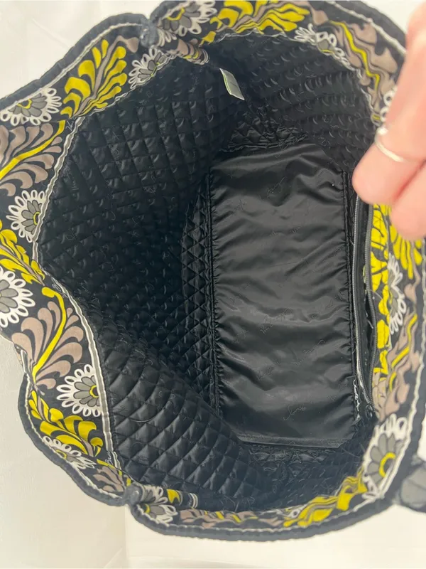 Vera Bradley East West Tote - Image 12