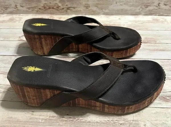 Volitale Platform Sandal Women’s Size 10 Brown Leather - Image 3