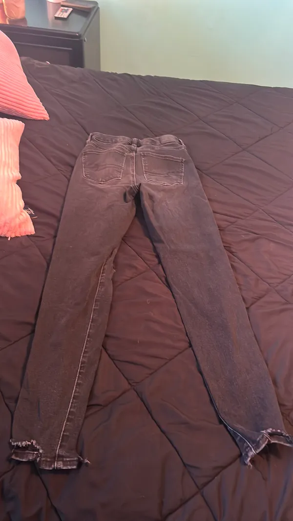 American Eagle jeans - Image 2