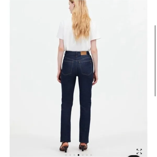 MADEWELL 90’s High‎ Rise Straight Size 26 in Norman Wash Dark Wash Blue - Image 2