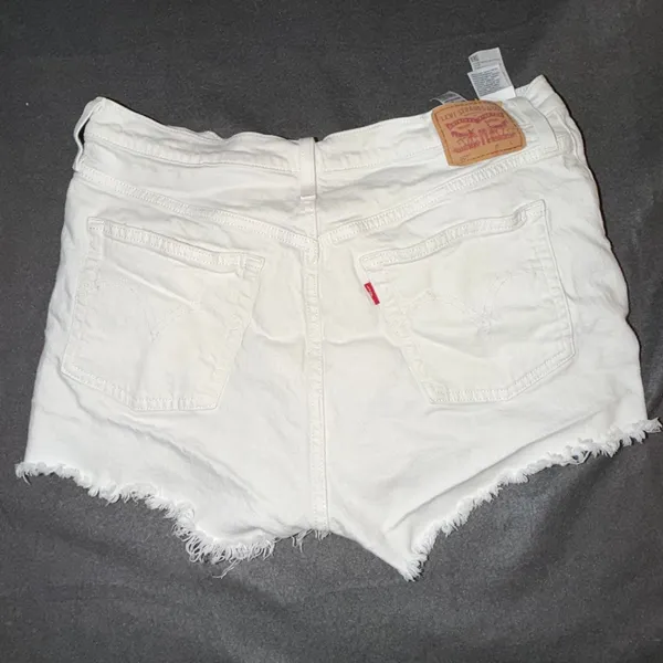 Levis 501 Original White Denim Cut Off Shorts High Rise Button Fly Women 33 - Image 3