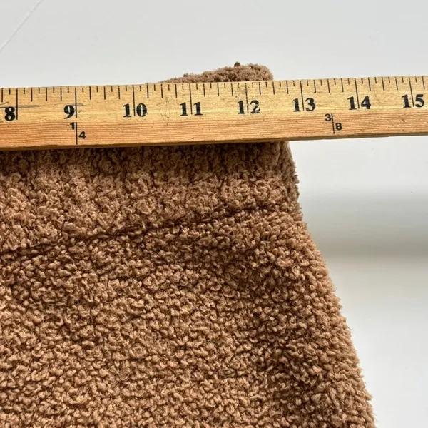 SKIMS Cozy Knit Boucle Shorts Sz S/M Camel‎ Brown Soft Stretch Loungewear - Image 4