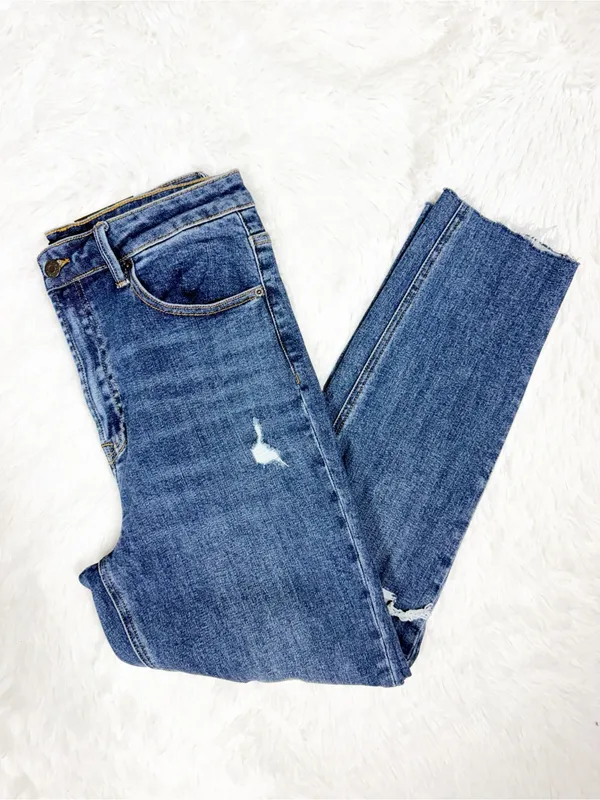 Risen Distressed Slim Boyfriend Jeans Size 30/11 High Rise Raw Hem NWT - Image 5