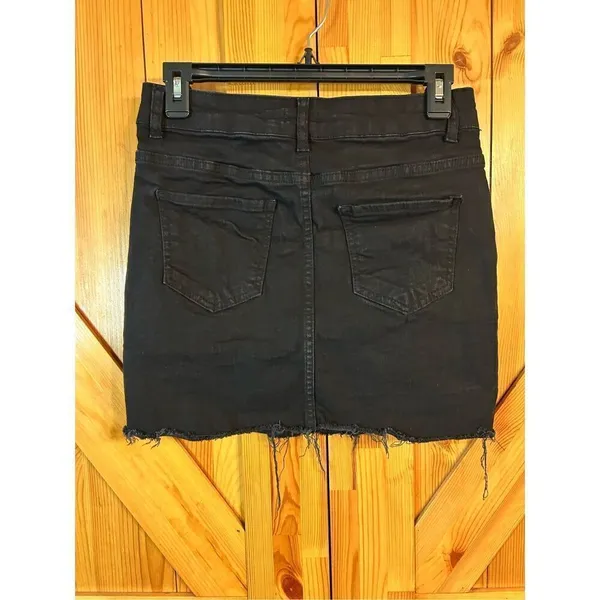 Nasty Gal black denim, jean skirt size 4 raw hem (0395)￼ - Image 2