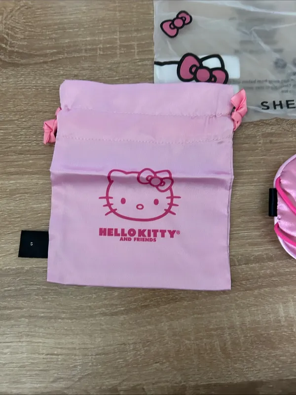 Hello Kitty Pink Satin Sleep Mask with Matching Pink Drawstring Pouch - Image 5