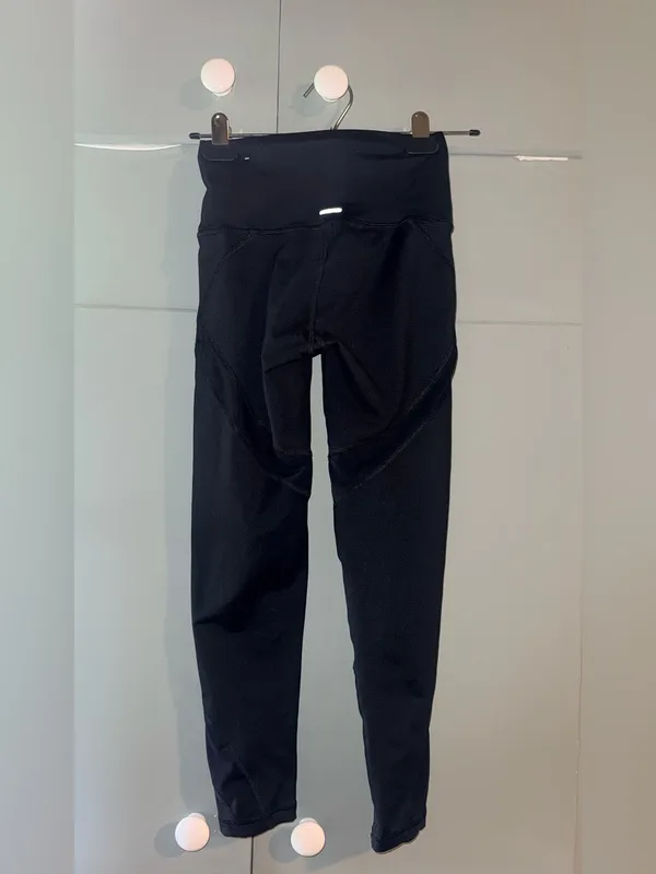 Aerie Chill Play Move TP Court XS Short Black Leggings - Image 2