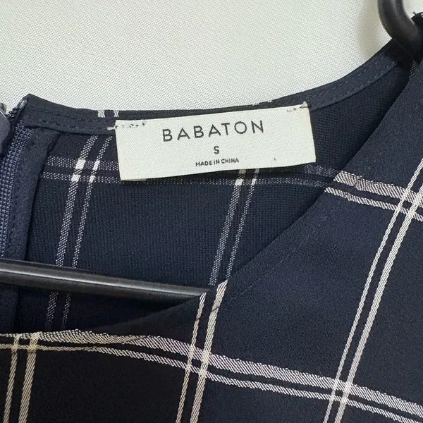 Babaton Sleeveless‎ Checkered Blouse Size Small - Image 2