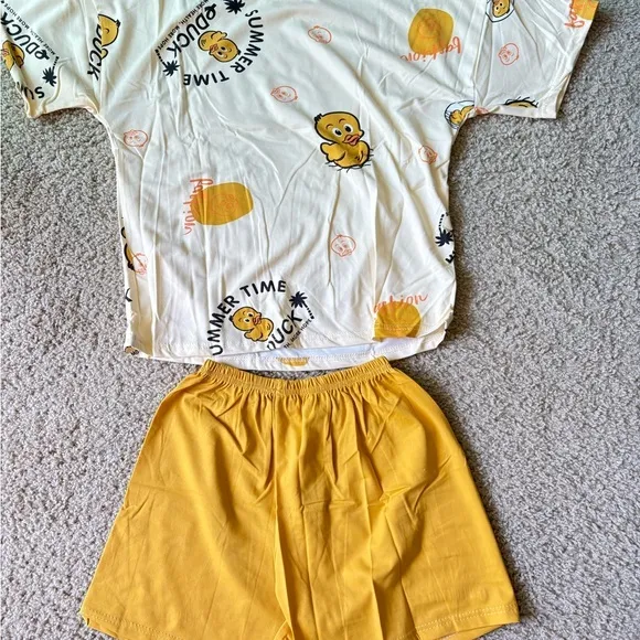 Short Sleeve Pajama Set Women Size s‎ Yellow New Cartoon Duck Print Loungewear - Image 9