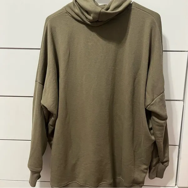 Aerie Green Turtleneck Crewneck - Image 3