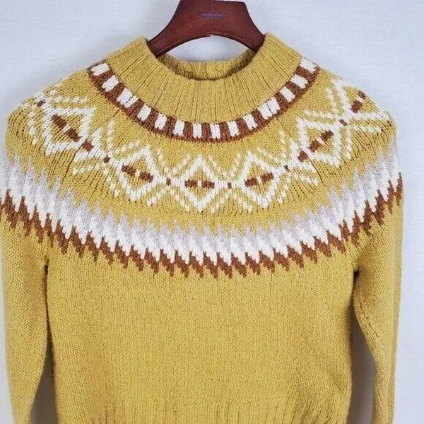 American Eagle Sweater XS Yellow Tan Fairisle Cropped Aztec High Crew Neck Soft - Image 2