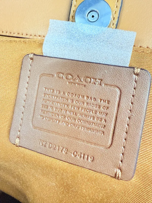 Coach City Tote With Apple Print c4119 - Image 6
