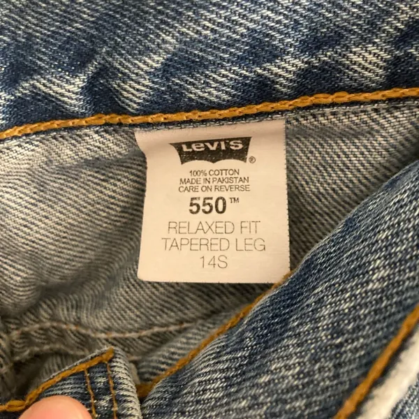 Vintage Levi's 550 90s Women’s 100% Cotton Rigid Denim Jeans - Size 14 Short - Image 4