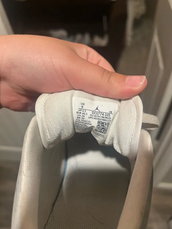 Nike Jordan 1 Low grey - Image 7