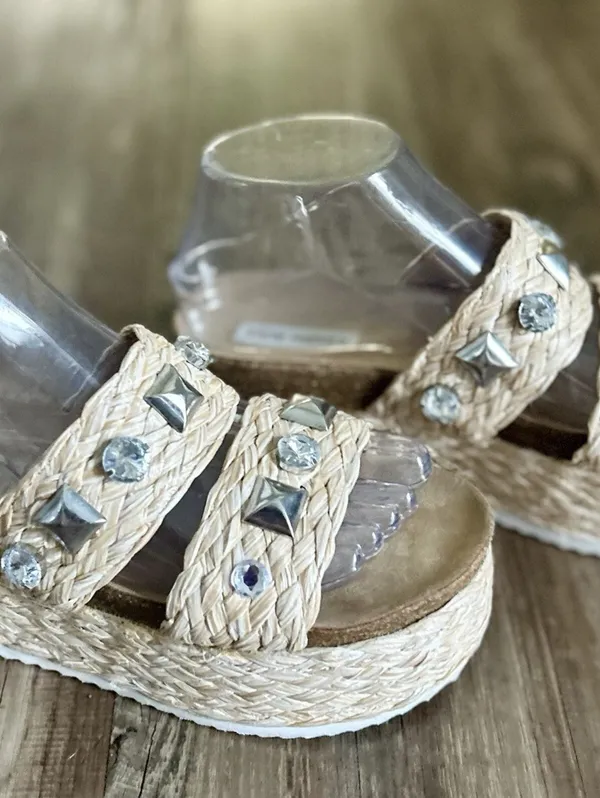 Steve Madden Platform Gemstone Sandals Jewel Embellished Size 7 - Image 2