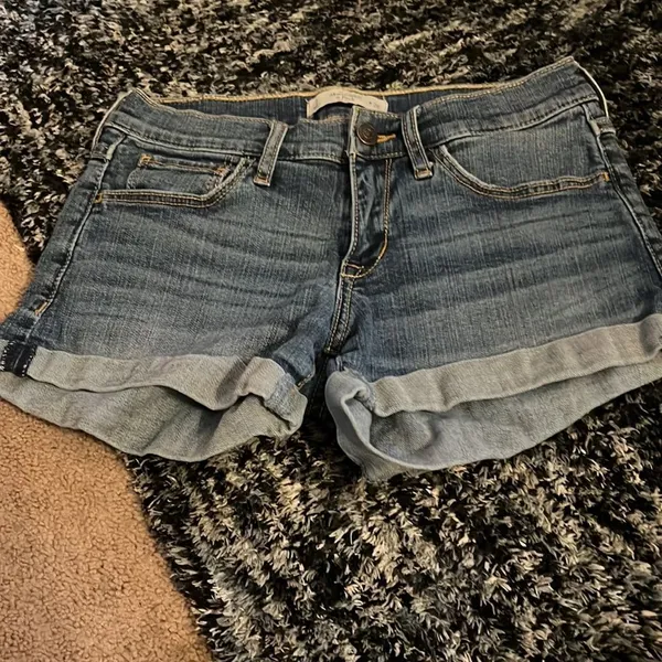 ‎Abercrombie & fitch shorts 2 - Image 3