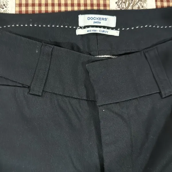 Women’s Black Dockers Mid Rise Curvy Pants 10 Petite - Image 2