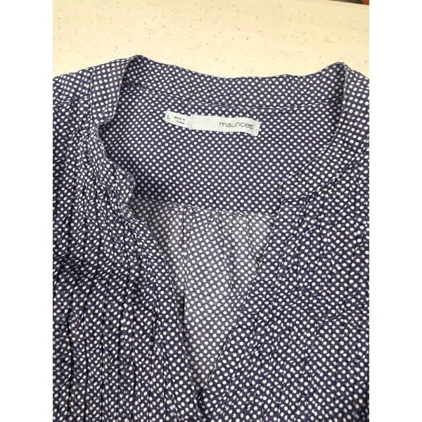Maurices Navy Blue Polka Dot Sleeveless Tie Front Button Down Blouse Large - Image 2