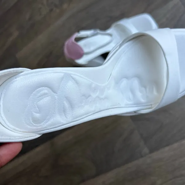 Olivia Miller White and Pink Amour Platform Heels Size 8 - Image 13