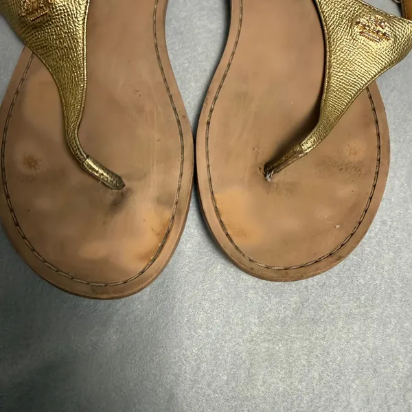 Coach Cheyanne Metallic Gold Textured Leather Thong Sandals G3161 Womens 6B - Image 7
