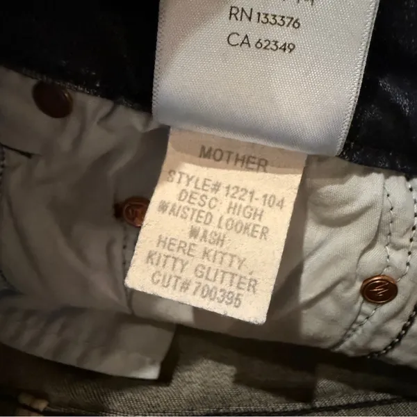 Mother Denim High Waisted Looker Jeans in Here Kitty, Kitty‎ Glitter Racer Sz 25 - Image 13