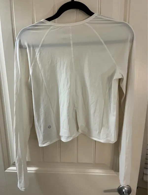 Lululemon Long Sleeve Top - Image 3