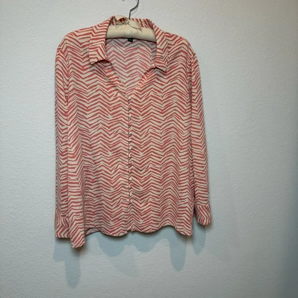 Alfani Coral and White Zigzag Button Down Shirt - Image 2