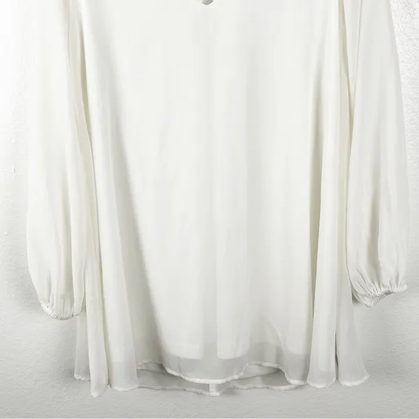 SHOW ME YOUR MUMU Donna Michelle White V-Neck Tunic Top Small Casual Neutral - Image 7